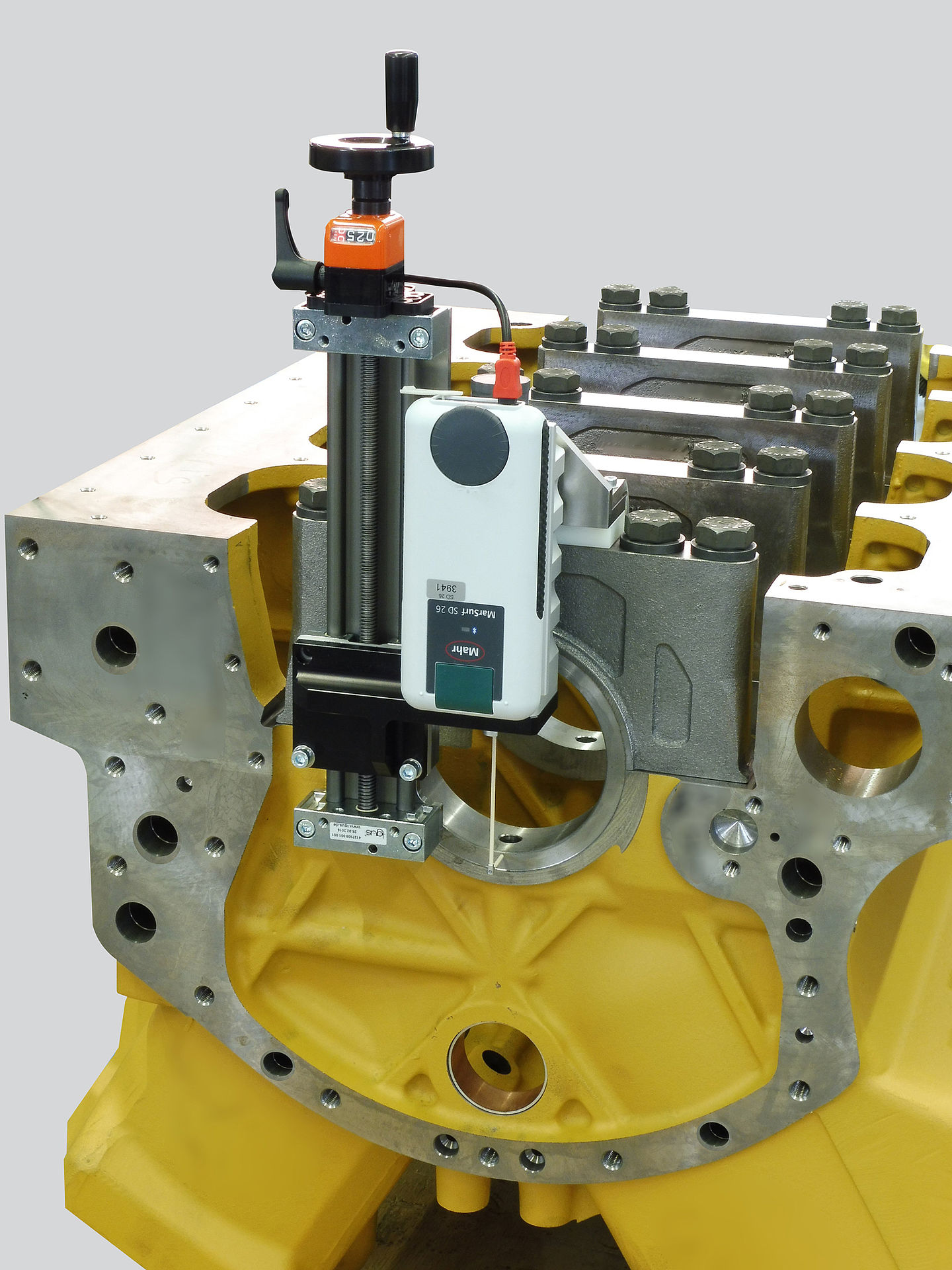 Roughness measurement on crankshaft bearing